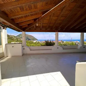 https://casa-vacanze-da-lipari-isola-lipari.sicilyhotelsitaly.net