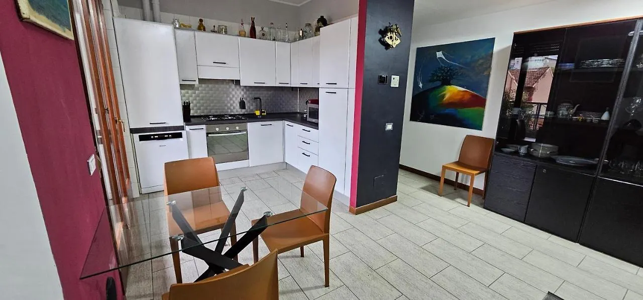 Milan Condo Ideal For Families,Pets,Business